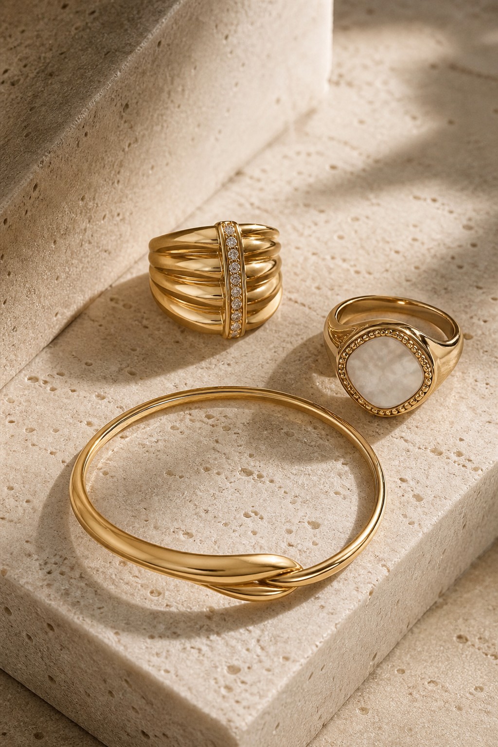 Gold rings and bracelet styling